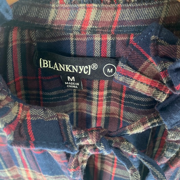 (A8) Blank NYC ON THE STREETS SHIRT, Size Medium, NWT - Picture 8 of 12